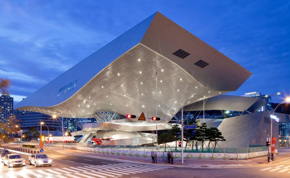 Centro de Cine de Busan, en Corea del Sur. NATHAN WILLOCK ALAMY