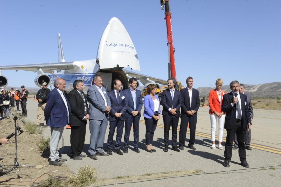 El SAOCOM 1B partió en el avión ucraniano Antonov AN 124, junto a equipamientos de 42 toneladas.