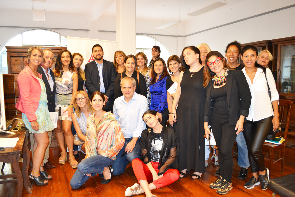 Identidad Cultural, Moda y Emprendedurismo