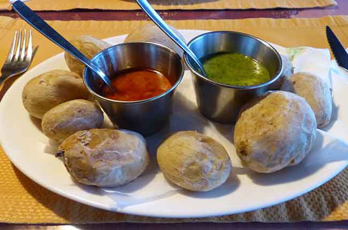 gastronomía española - papas con Mojo