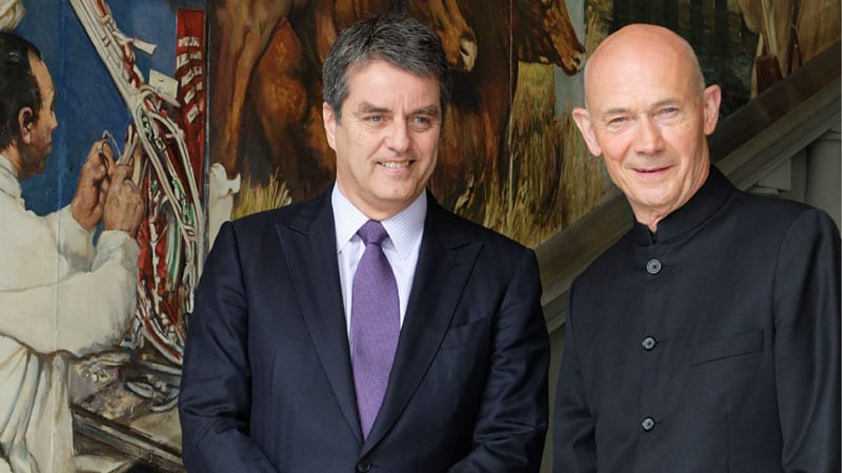 Roberto Azevêdo junto con su antecesor en el cargo, Pascal Lamy, en la sede la OMC, en Ginebra, en 2013.