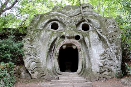 Bomarzo demuestra ser algo más que el título de una obra de Manucho o una ópera de Alberto Ginastera