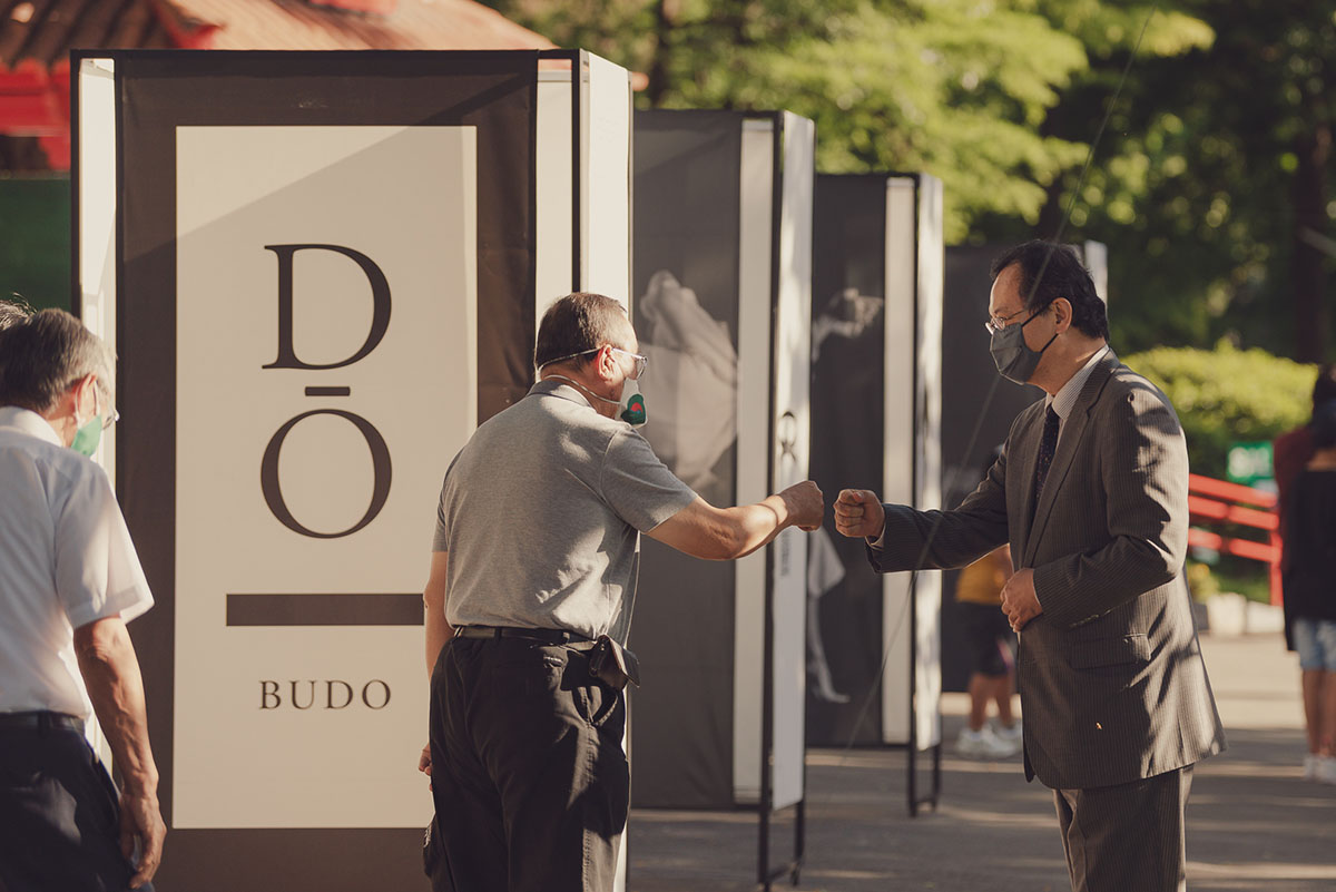 El Embajador del Japón en Argentina Nakamae Takahiro estuvo presente en la apertura de la muestra “DŌ: EN CAMINO A LA VIRTUD”  - Foto Erika Hueara