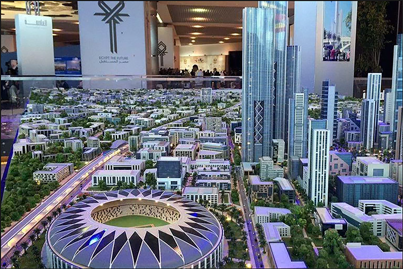 Egipto apura las obras de su fastuosa nueva capital en medio del desierto
