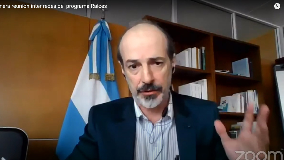 Diego Hurtado en el ciclo de encuentros interredes del Programa RAICES
