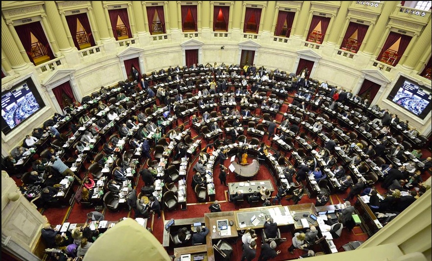 Proyecto de ley en Marcha, Diputados trabajando?