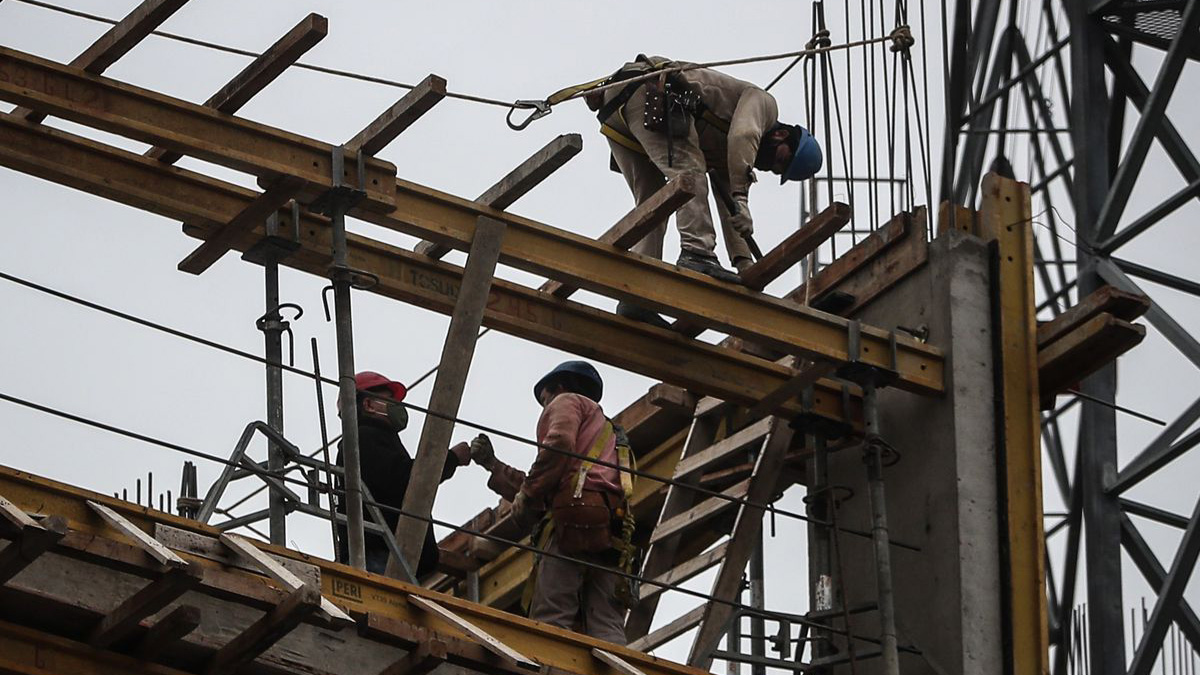  La construcción encabezó la reactivación de la economía de Argentina en el primer trimestre. - JUAN IGNACIO RONCORONI / EFE