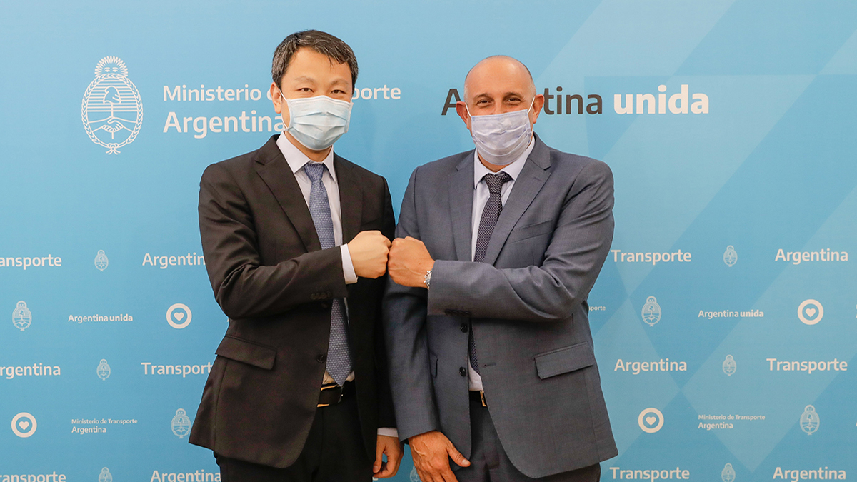 El ministro de Transporte de la Nación, Alexis Guerrera, se reunió para avanzar en la reactivación de la línea San Martín Cargas.