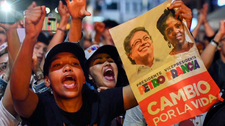 Gustavo Petro encabeza los sondeos para las elecciones presidenciales aunque habra balotaje Foto AFP