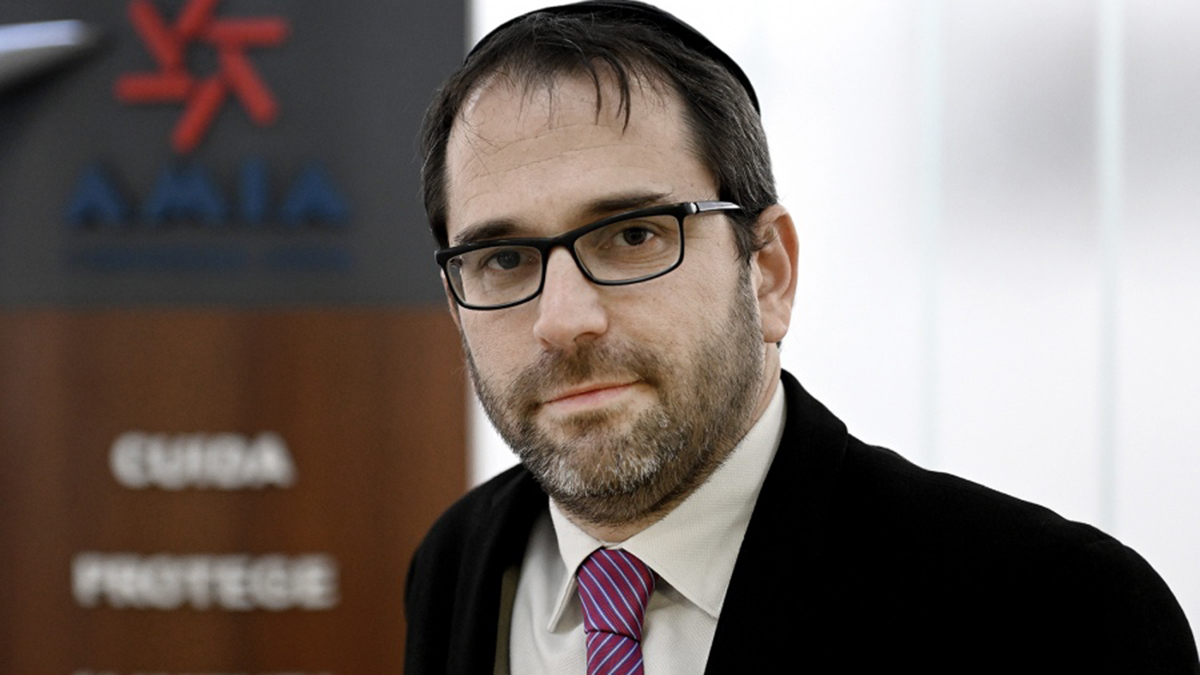 Amos Linetzky, presidente de AMIA