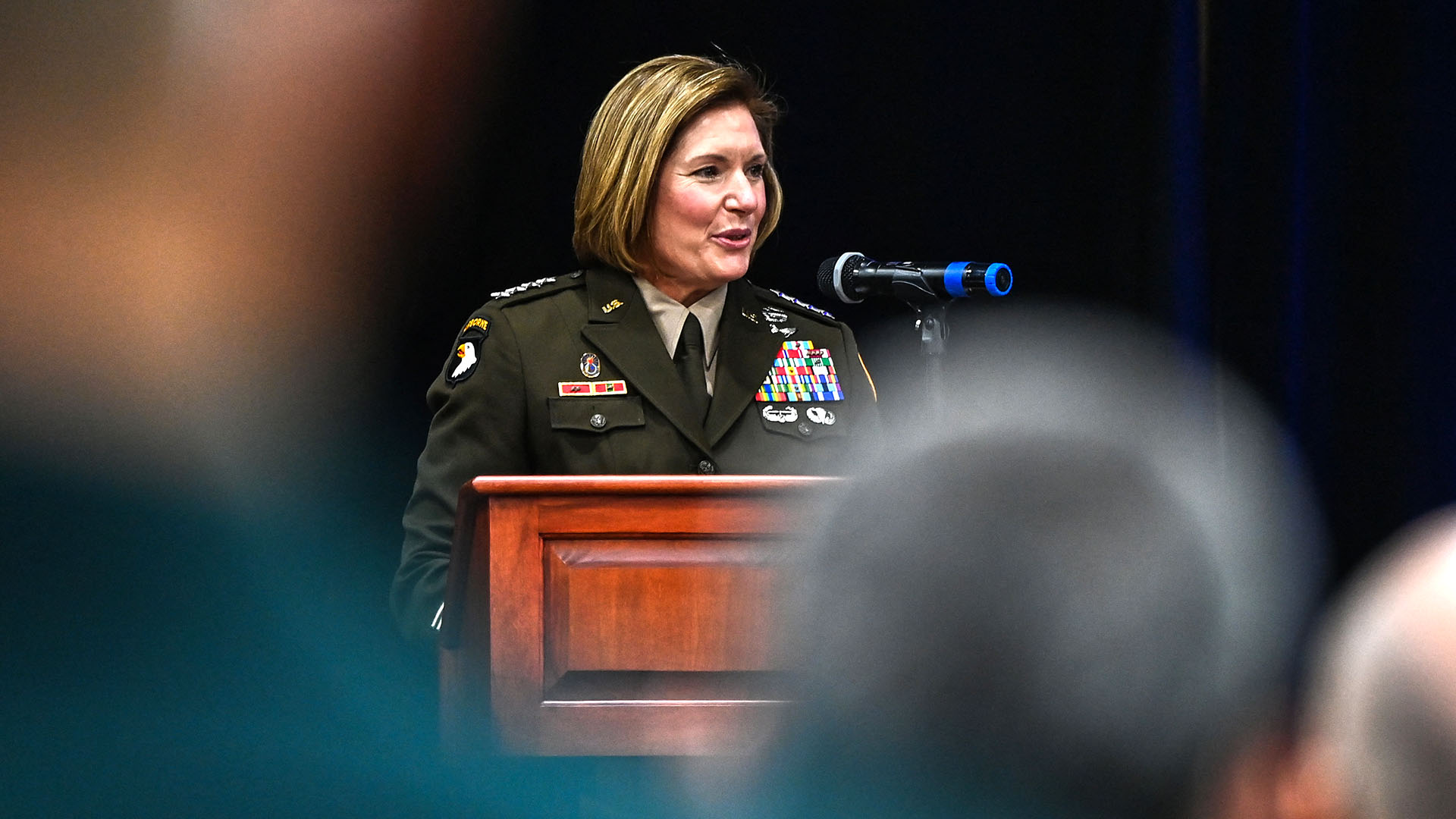 “Ellos no tienen las mismas preocupaciones que nosotros en términos de libertad. Y está manejado por una empresa del Estado y del Ejército Popular de China. ¿Para qué están usando eso?", dijo la general Laura Richard sobre la base china en Neuquén  