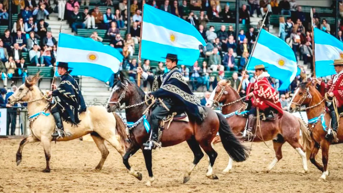 Sociedad Rural Argentina Agasaja al Cuerpo Diplomático en la 135° Exposición Rural