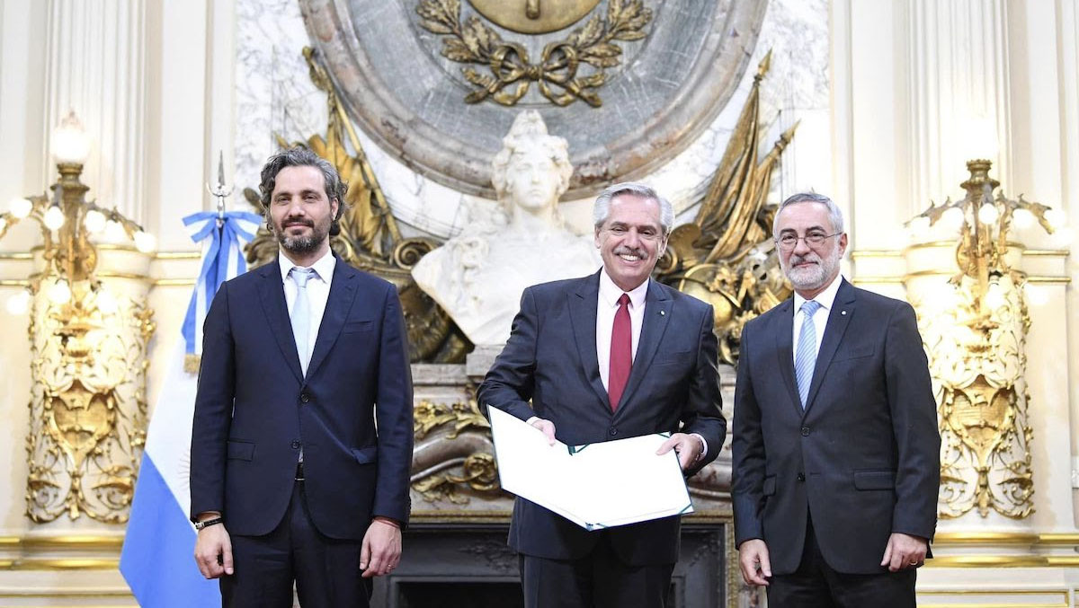 El nuevo Embajador de Brasil en Argentina, Excmo. Sr. Julio Bitelli, presentó sus cartas credenciales.