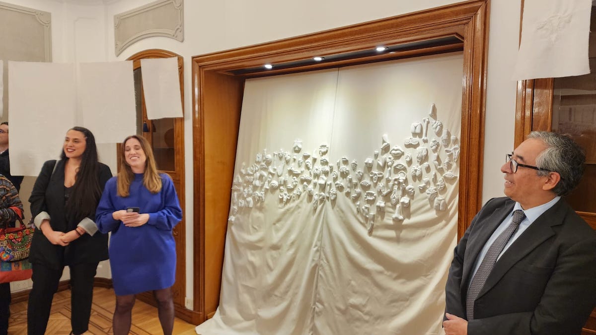 Josefina Hagelstrom, Laura Woller y Hector Orestes Aguilar.