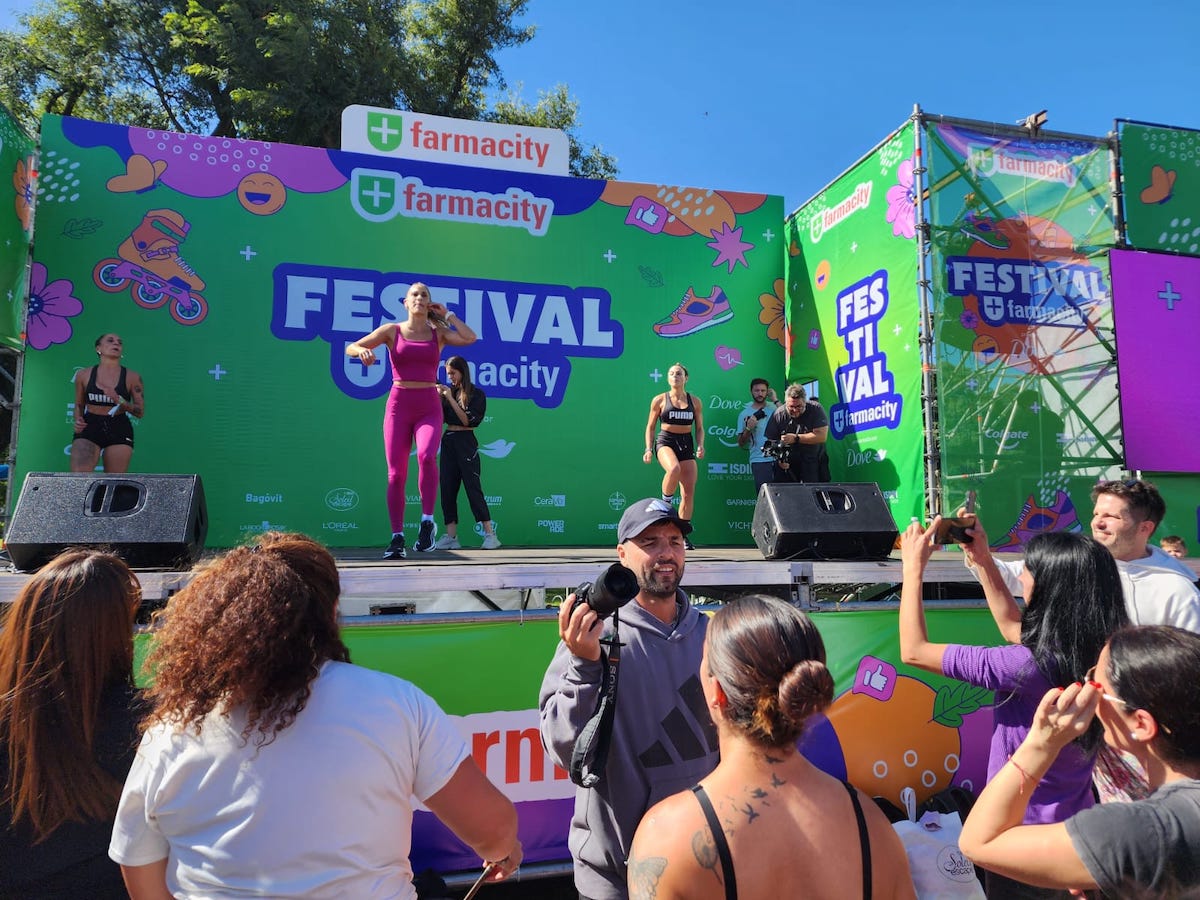 <strong>Festival Farmacity,</strong> disfrutamos de todas las actividades libres y gratuitas para activar cuerpo y mente. 🙌 Cardio de la Felicidad con July Puente ( <a href="https://www.instagram.com/julieta_puente/">@julieta_puente</a> ) Pilates Mat, yoga, calistenia, zumba, HIIT, ritmos latinos, foodtrucks y todo lo que te hace bien, para toda la familia, RUN 10K, CAMINATA 3K o ROLLERS 12K.