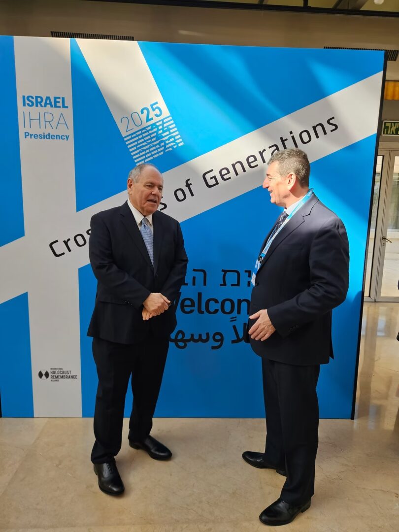 Dani Dayan, Presidente de IHRA y Ariel Gelbung, Director CSW Latam