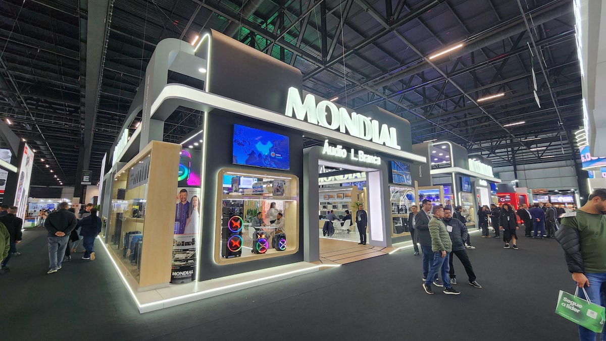 Stand del Grupo MK — Mondial y AIWA — en el Eletrolar Show All Connected 2026